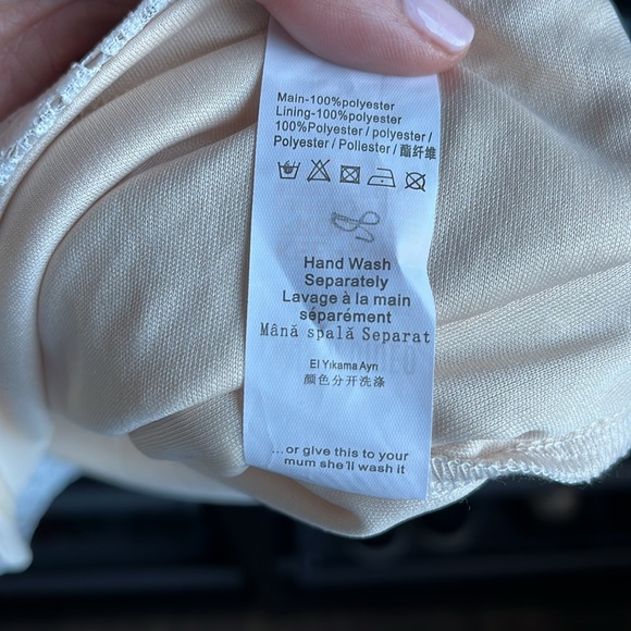 Misguided slim knee, link dress - Picture 5 of 5